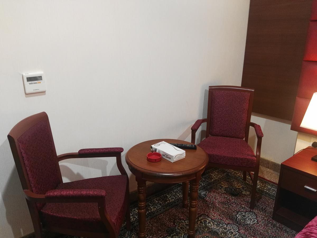 Hotel Al-Asail Sakai